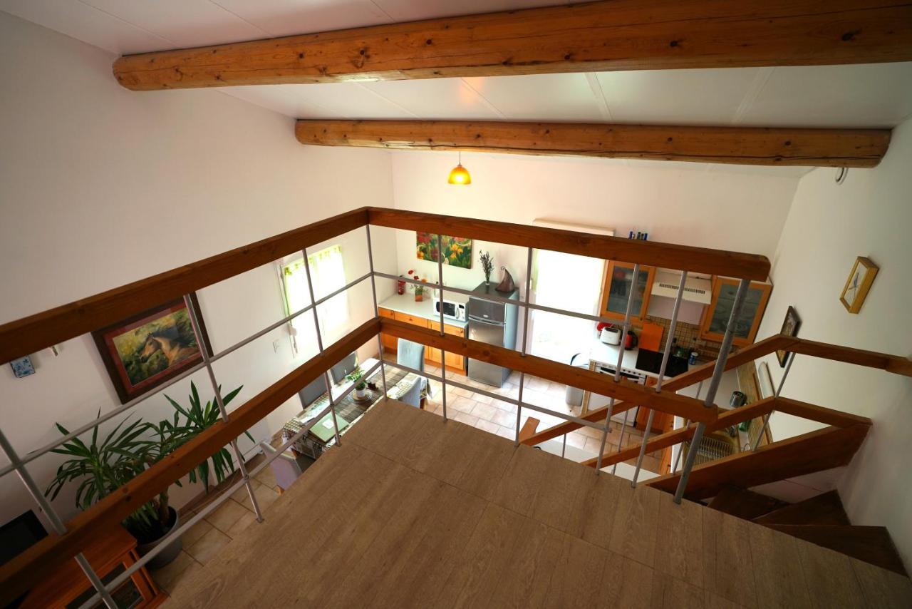 Loft Avec Mezzanine Apartamento Montagnac  Exterior foto